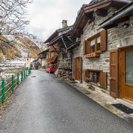 Casa de Férias Maison Courthoud Ad Uso Turistico - Vda - Rhêmes-saint-georges N 0002 Rhemes-Saint-Georges