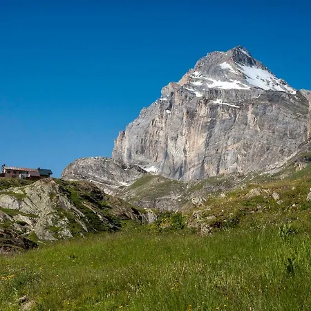 Maison Courthoud Ad Uso Turistico - Vda - N 0002 *